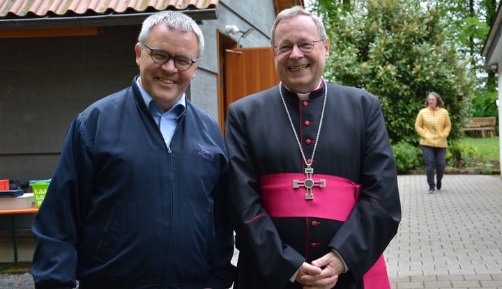 Norbert Cuypers SVD und Bischof B&auml;tzing